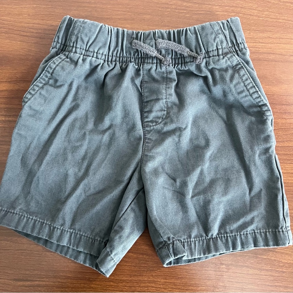 Garanimals Gray Boy Shorts 2T